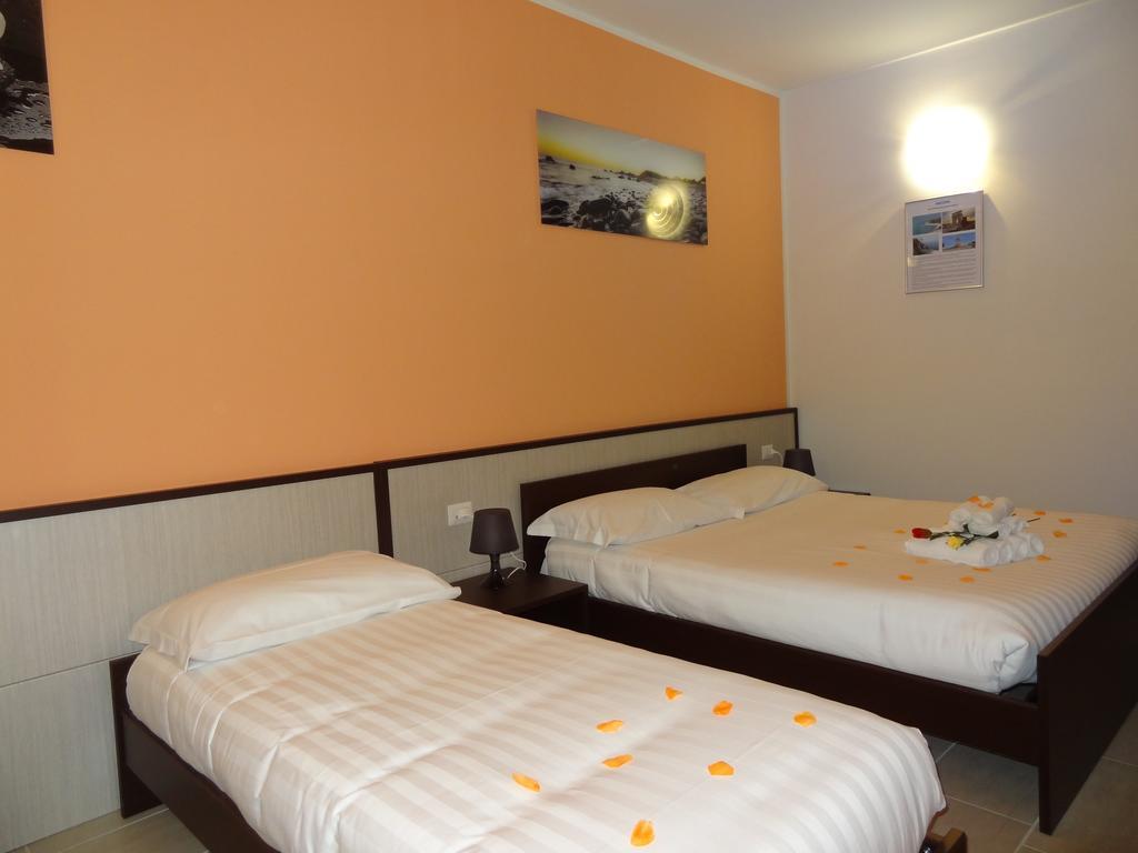 Affittacamere Rooms Di Matteo San Paolo di Iesi Exterior photo